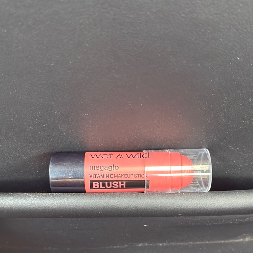 Wet n Wild MegaGlo Blush Stick - Vibrant Red